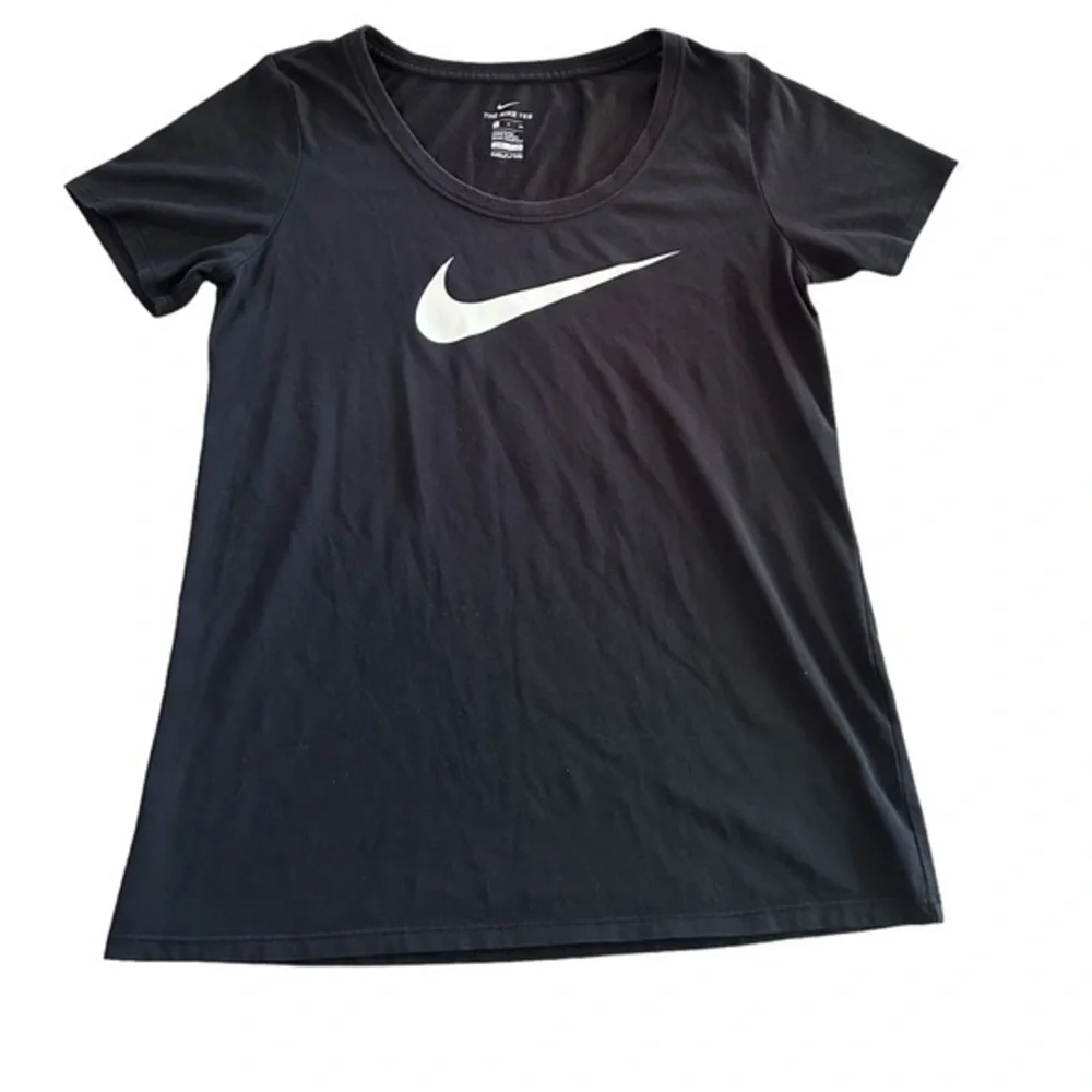 Nike Dri-Fit Short Sleeve T-Shirt - Women’s Size Small - Black